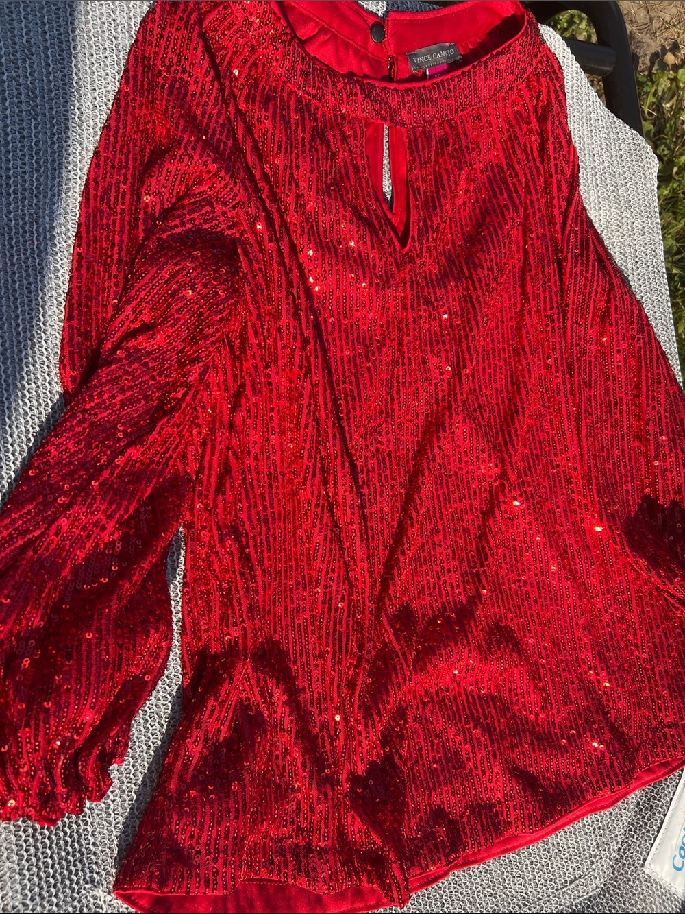 Vince Camuto Red Sequin Long Sleeve Keyhole Top